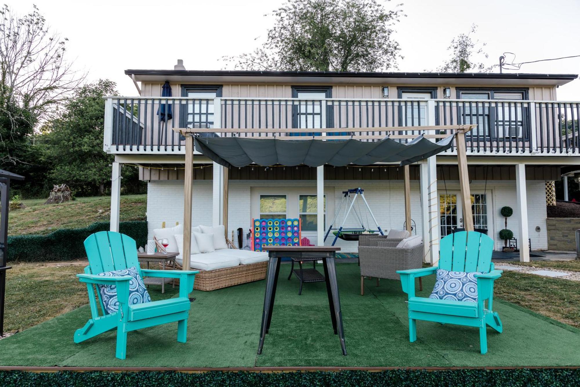 Carloover Vista: Mountain Escape Hot Springs Exterior foto